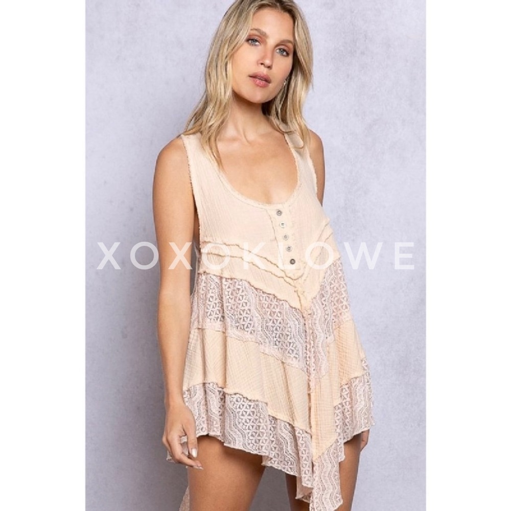 POL Natural Pink Lace Piece Half Button Sleeveless Tunic Tank - Picture 10 of 14